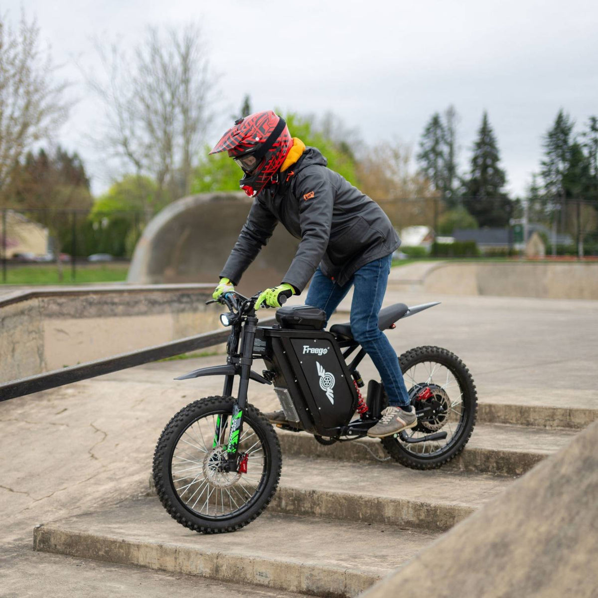 Freego USA All-Terrain Electric Dirt Bike with Pedals